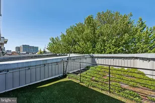 817 N Orkney St, Philadelphia, PA 19123 - Photo 14