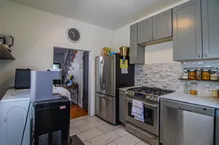 2015 S Opal St, Philadelphia, PA 19145 - Photo 8