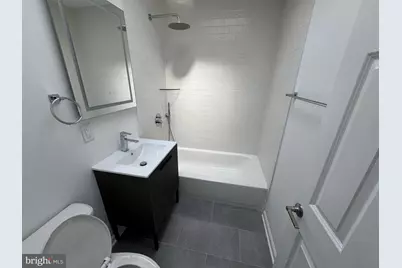 2524 S Bellford Street, Philadelphia, PA 19153 - Photo 8