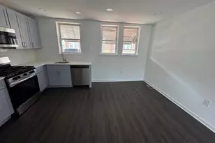 2524 S Bellford St, Philadelphia, PA 19153 - Photo 6