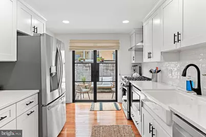 1031 Emily Street, Philadelphia, PA 19148 - Photo 4
