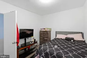 816 W Erie Ave, Philadelphia, PA 19140 - Photo 12