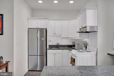 250 S 13th Street #1D, Philadelphia, PA 19107 - Photo 12