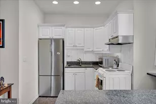 250 S 13th St, Philadelphia, PA 19107 - Photo 12