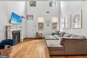 605 Pine St, Philadelphia, PA 19106 - Photo 4