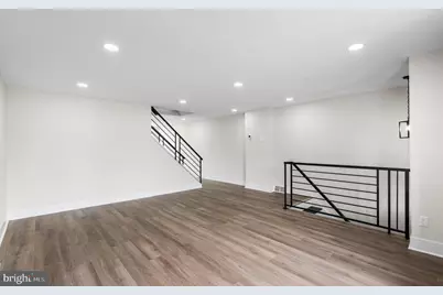 6927 Ibis Place, Philadelphia, PA 19142 - Photo 4