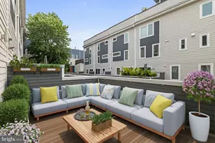 418 Wallace St, Philadelphia, PA 19123 - Photo 10