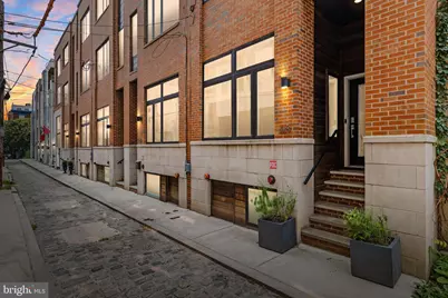 418 Wallace Street, Philadelphia, PA 19123 - Photo 1