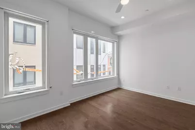 418 Wallace Street, Philadelphia, PA 19123 - Photo 14
