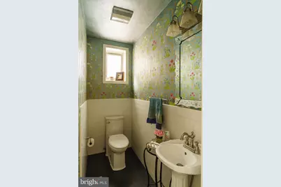 871 N 26th Street, Philadelphia, PA 19130 - Photo 16