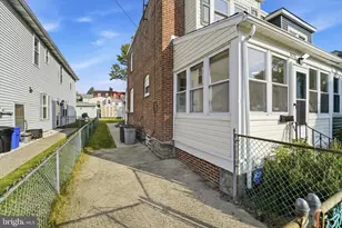 8030 Ferndale St, Philadelphia, PA 19111 - Photo 2