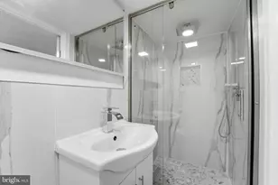 8030 Ferndale St, Philadelphia, PA 19111 - Photo 22