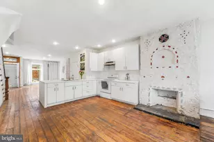 2203 Spruce St, Philadelphia, PA 19103 - Photo 4