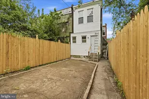 2235 W Ontario St, Philadelphia, PA 19140 - Photo 24