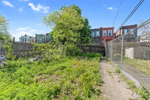 2338 W Hagert St, Philadelphia, PA 19132 - Photo 10