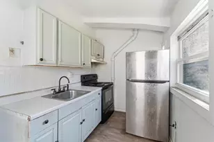 2338 W Hagert St, Philadelphia, PA 19132 - Photo 8