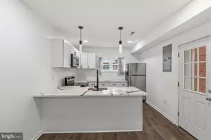 2719 N 47th St, Philadelphia, PA 19131 - Photo 16