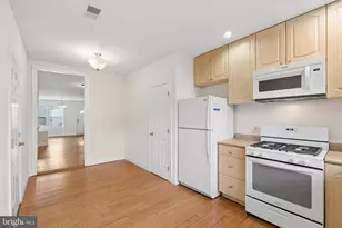 406 N 42nd St, Philadelphia, PA 19104 - Photo 8