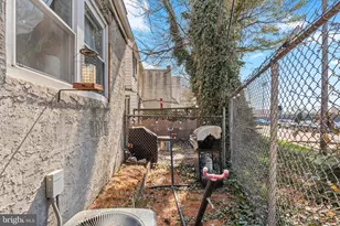 406 N 42nd St, Philadelphia, PA 19104 - Photo 18