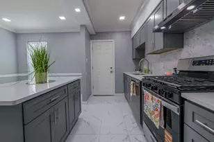 2620 Bonaffon St, Philadelphia, PA 19142 - Photo 10