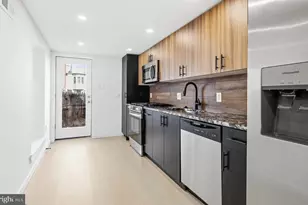 1819 E Albert St, Philadelphia, PA 19125 - Photo 4