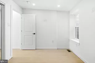 1819 E Albert St, Philadelphia, PA 19125 - Photo 12