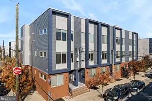 413 W Berks St, Philadelphia, PA 19122 - Photo 2