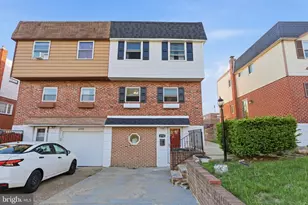2754 Clayton St, Philadelphia, PA 19152 - Photo 2