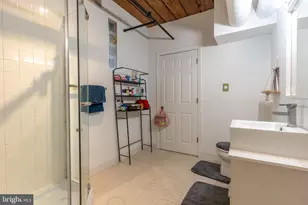 320 Race St, Philadelphia, PA 19106 - Photo 24