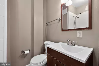 2649 S 8th Street, Philadelphia, PA 19148 - Photo 16