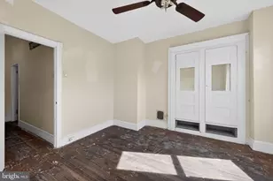 2649 S 8th St, Philadelphia, PA 19148 - Photo 24