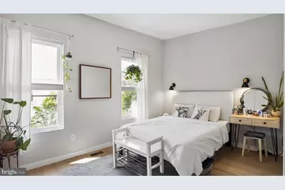 1821 S 10th Street, Philadelphia, PA 19148 - Photo 32