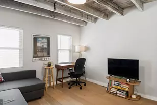 1821 S 10th St, Philadelphia, PA 19148 - Photo 26