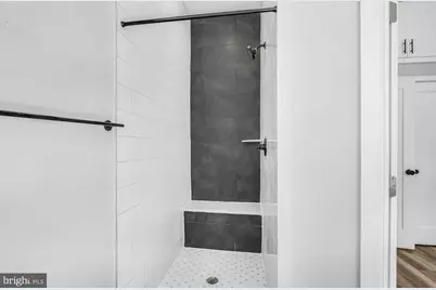 910 N 17th Street #2, Philadelphia, PA 19130 - Photo 22
