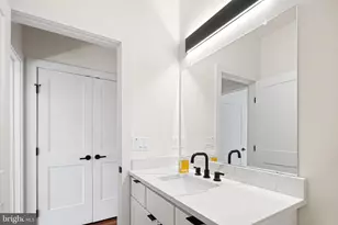 318 N Preston St, Philadelphia, PA 19104 - Photo 2