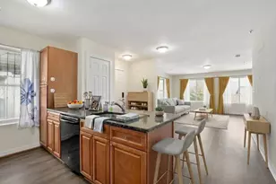 602 N 43rd St, Philadelphia, PA 19104 - Photo 8