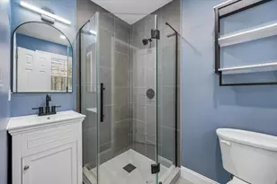 1910 Webster St, Philadelphia, PA 19146 - Photo 6