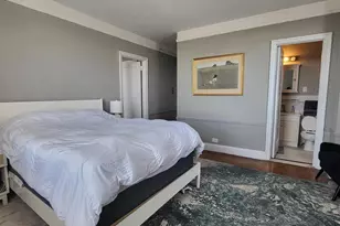 2031 Locust St, Philadelphia, PA 19103 - Photo 10