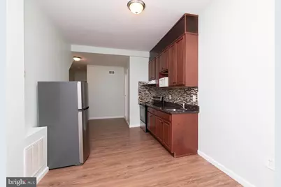 1930 S 6th Street #1, Philadelphia, PA 19148 - Photo 2