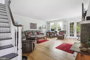 606 E Durham St, Philadelphia, PA 19119 - Photo 4