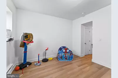 3129 N 9th Street, Philadelphia, PA 19133 - Photo 10