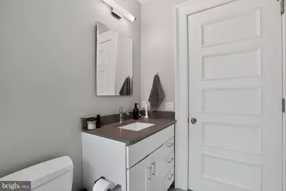 2126 Locust Street #4F, Philadelphia, PA 19103 - Photo 16