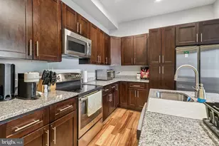 413 Fairmount Ave, Philadelphia, PA 19123 - Photo 16