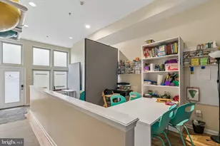 413 Fairmount Ave, Philadelphia, PA 19123 - Photo 4