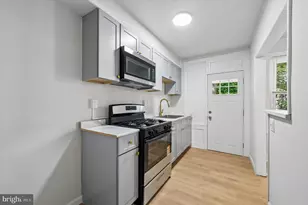 2510 S Carroll St, Philadelphia, PA 19142 - Photo 8