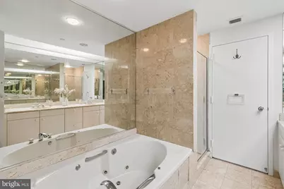 202 W Rittenhouse Square #3302, Philadelphia, PA 19103 - Photo 14
