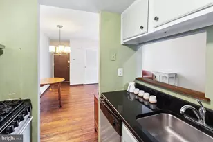 328 Queen St, Philadelphia, PA 19147 - Photo 8