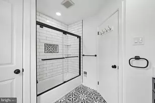 1584 E Hewson St, Philadelphia, PA 19125 - Photo 10