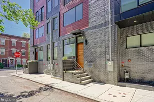 622 S Clarion St, Philadelphia, PA 19147 - Photo 2