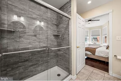 929 S 18th Street, Philadelphia, PA 19146 - Photo 20